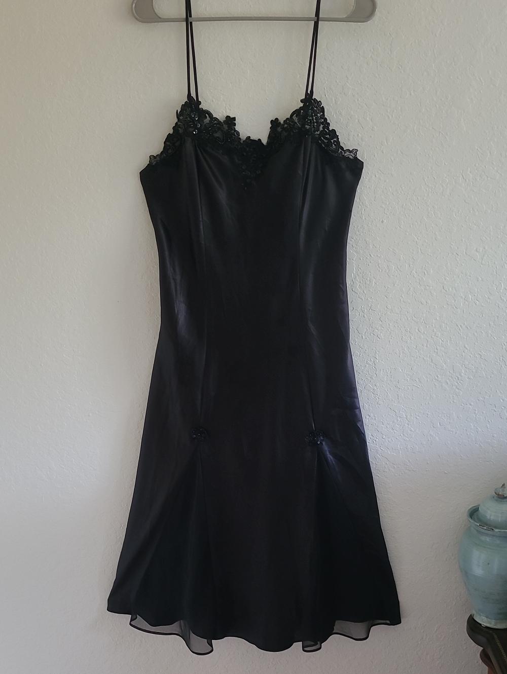 Elegant Black Satin Lace-Trim Chemise with Spaghetti Straps